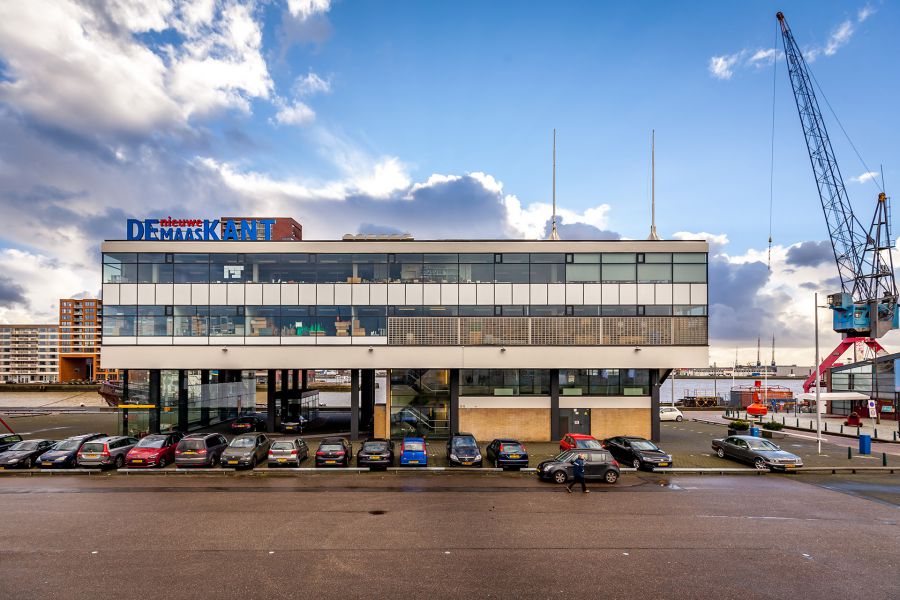 De gemeente Rotterdam verkoopt De Nieuwe Maaskant aan VORM.