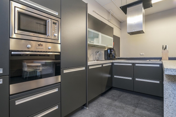 Bohrweg 3-5 Spijkenisse - Bohrweg 3-5, Spijkenisse