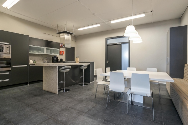 Bohrweg 3-5 Spijkenisse - Bohrweg 3-5, Spijkenisse