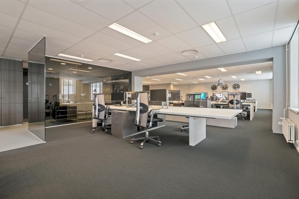 Bohrweg 3-5 Spijkenisse - Bohrweg 3-5, Spijkenisse