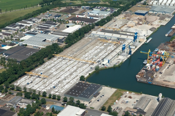 Maaskade 17 Oss - Maaskade 17, Oss