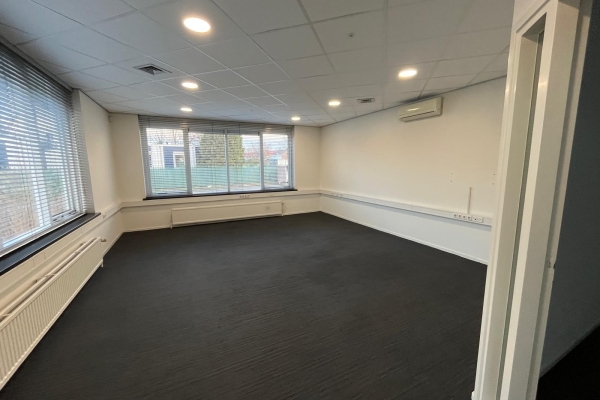 Randweg 1 Spijkenisse - Randweg 1, Spijkenisse