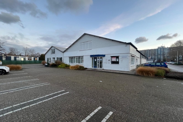 Randweg 1 Spijkenisse - Randweg 1, Spijkenisse